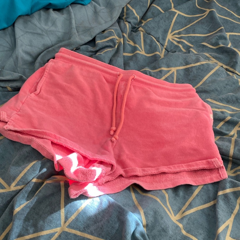 *Billabong shorts